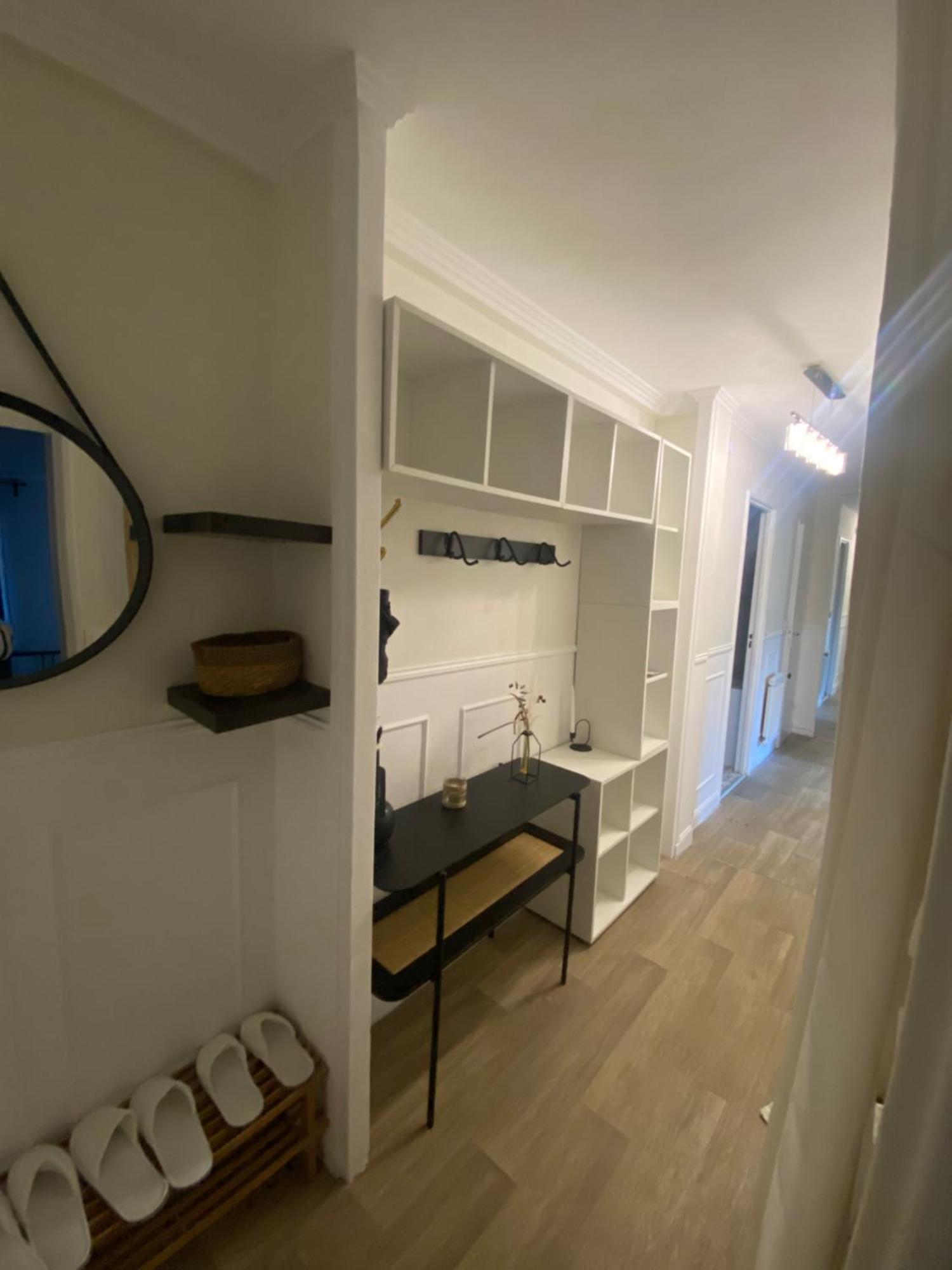 Bel Appartement Spacieux ,Convivial De 3 Chambres Avec Parking Prive Secure Caen Exterior foto